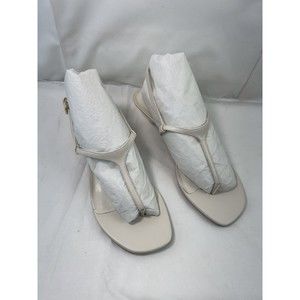 New Michael Kors® Womens Tasha Leather‎ Kitten T Sandals LT Cream Sz7.5  $110.00